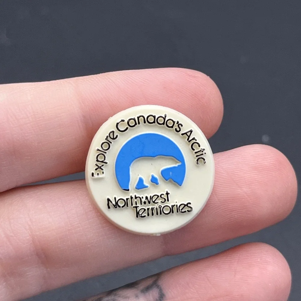 Explore Canada's Arctic Northwest Territories Polar‎ Bear Plastic Lapel Hat Pin
